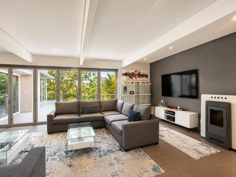 7 Bedroom Property for Sale in Valmary Park Western Cape